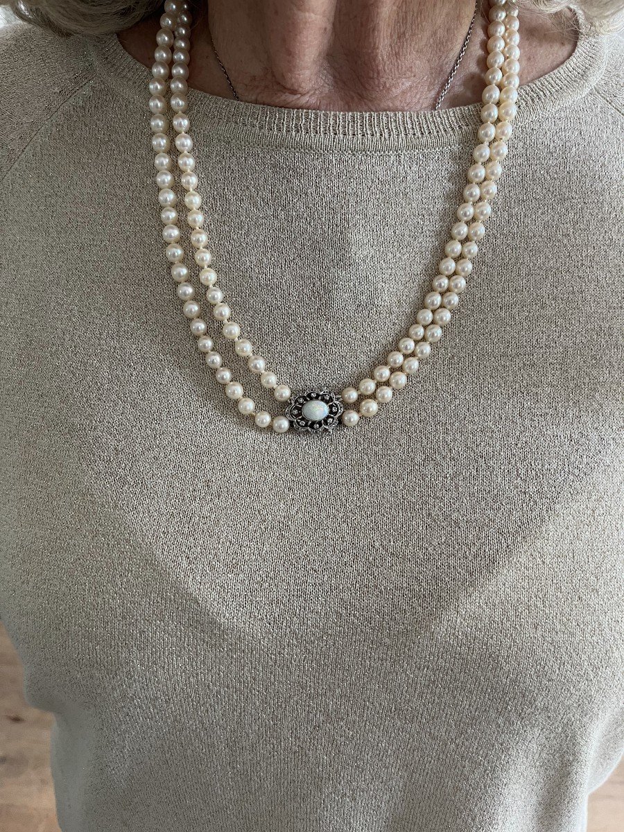 5417- Necklace 2 Rows Of Pearls Clasp Gray Gold Opal Diamonds