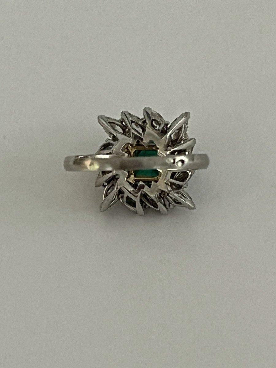 5776- White Gold Colombian Emerald Diamond Ring-photo-3