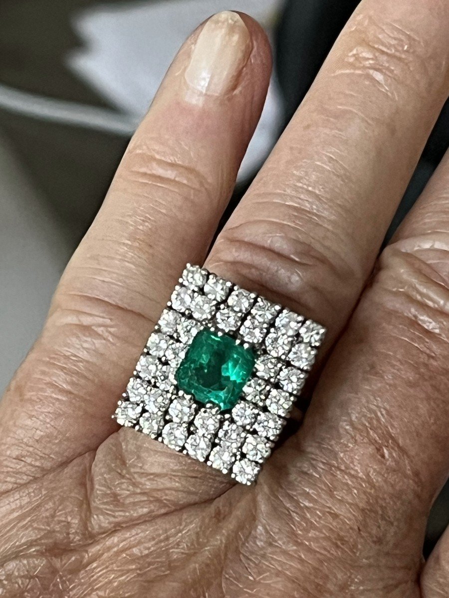 5751- Colombian Emerald White Gold Ring Diamonds 2.20 Ct-photo-2