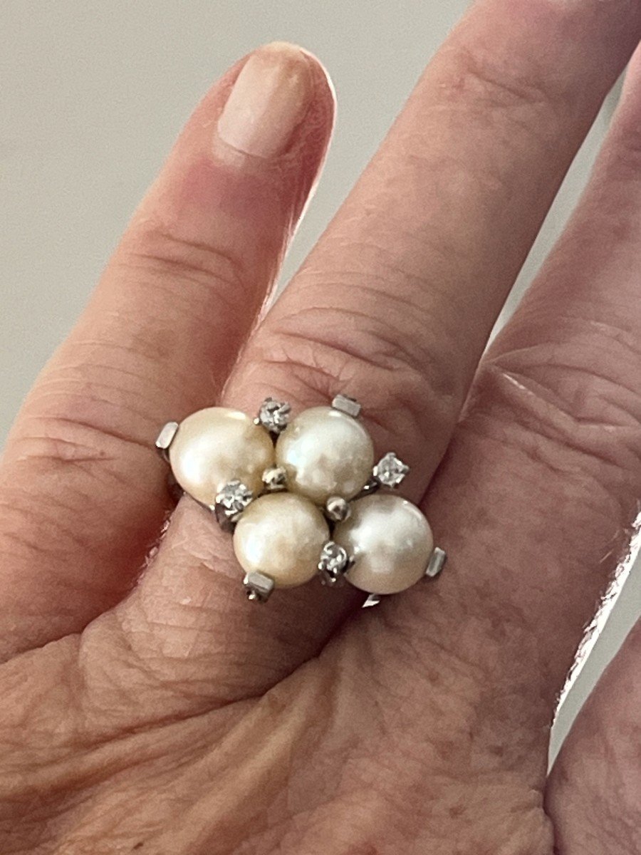 5846- White Gold Ring With Pearls And Diamonds-photo-2