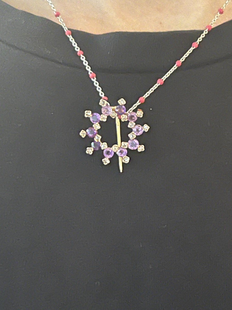 5930- Round Brooch Yellow Gold Amethysts Diamonds-photo-4