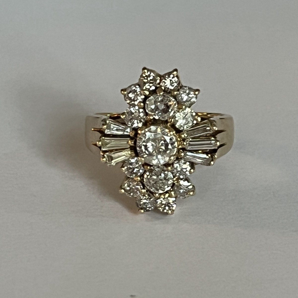 6054- Yellow Gold Ring Diamonds 2.00 Ct