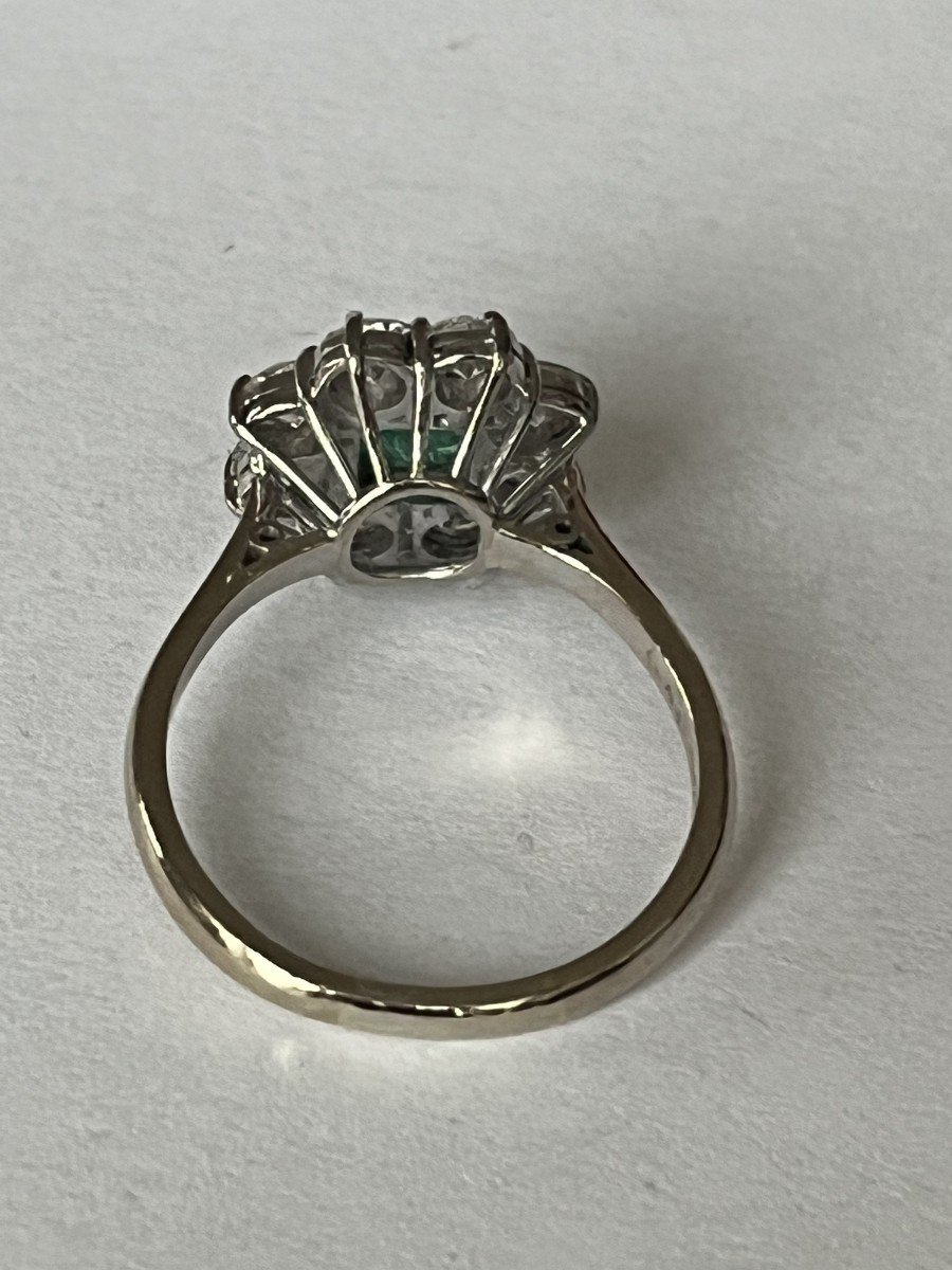 6303- Marguerite Ring White Gold Emerald Diamonds-photo-2