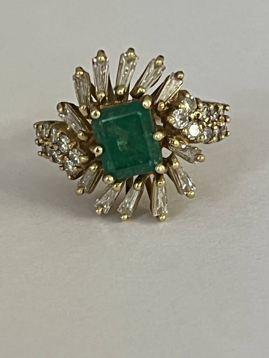 6524- Bague Cocktail Or Jaune Emeraude Diamants