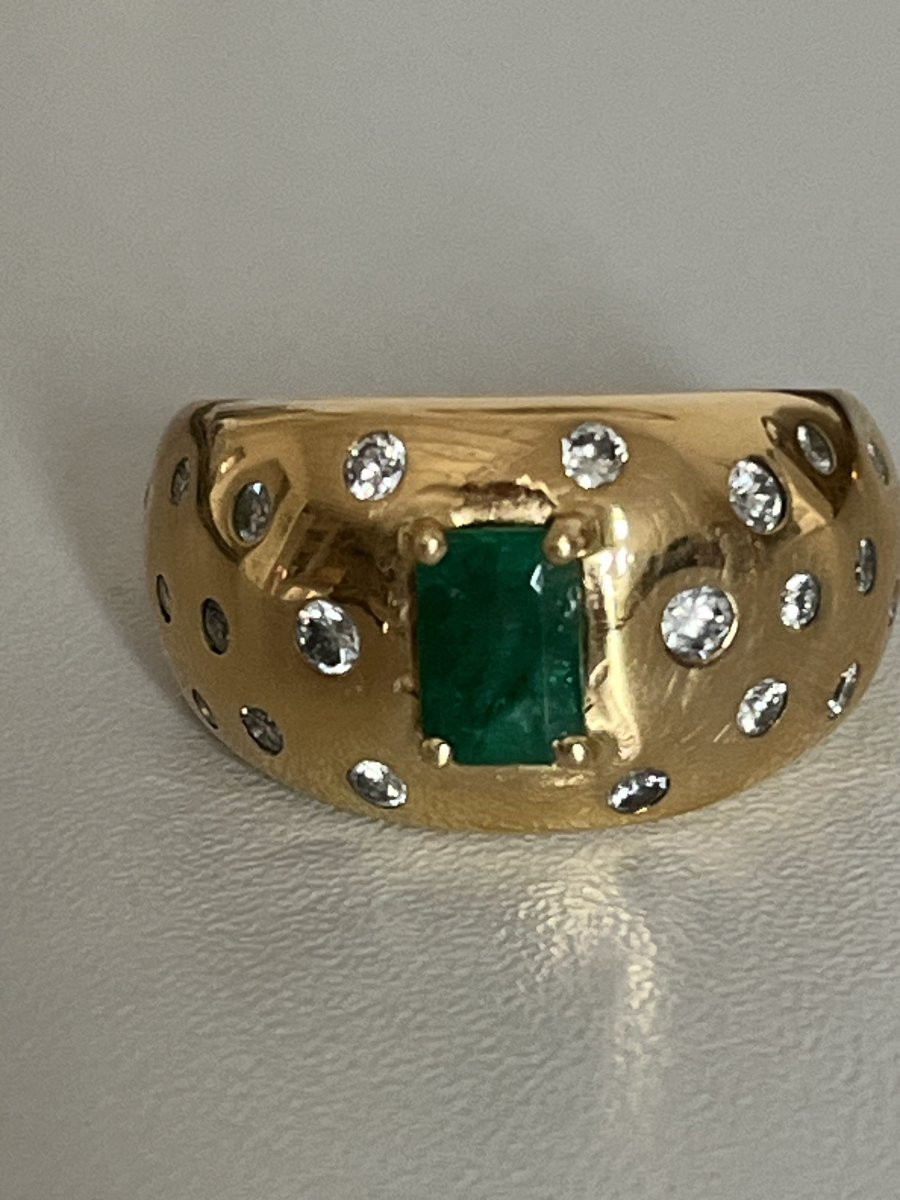 6557- Important Yellow Gold Emerald Diamond Bangle Ring-photo-1