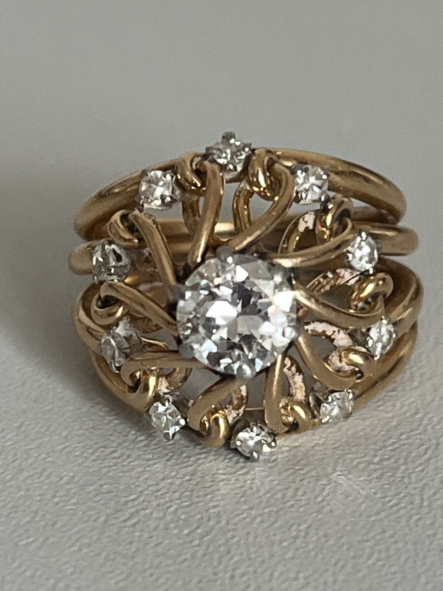 6560- Bague Dôme Or Jaune Diamants (1,05 Ct Au Centre)