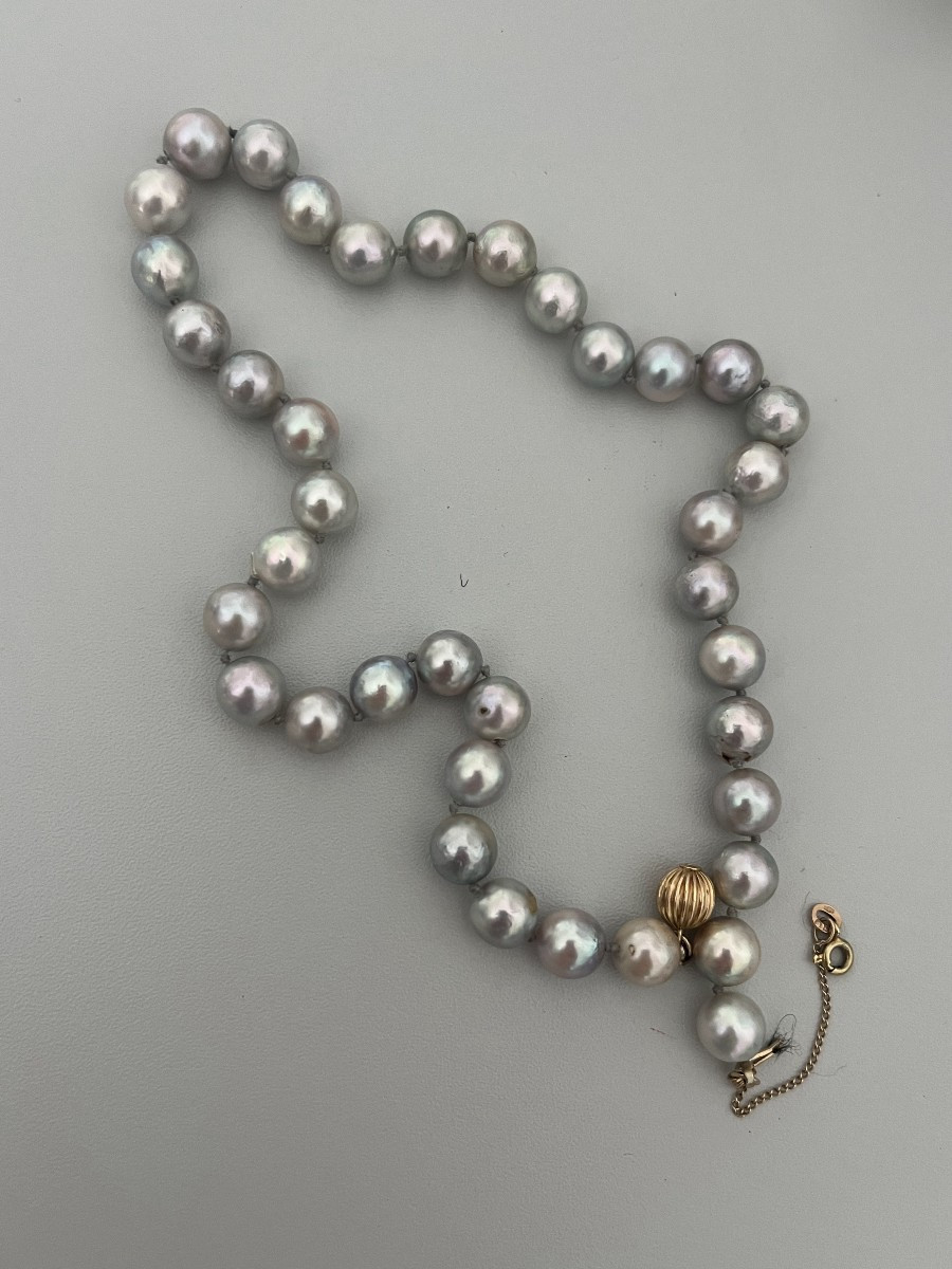6561- Tahitian Pearl Necklace Yellow Gold Clasp