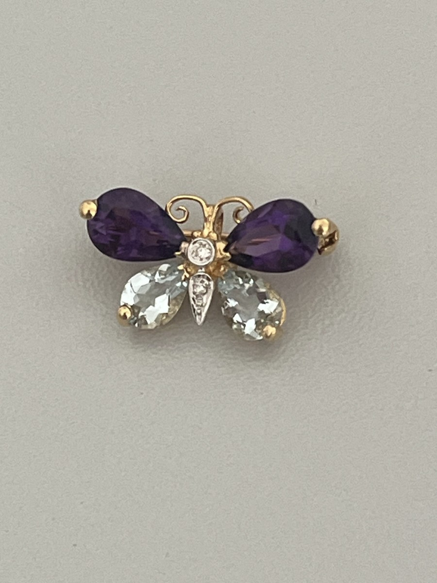 6452- Yellow Gold Butterfly Brooch Amethysts Aquamarines Diamonds