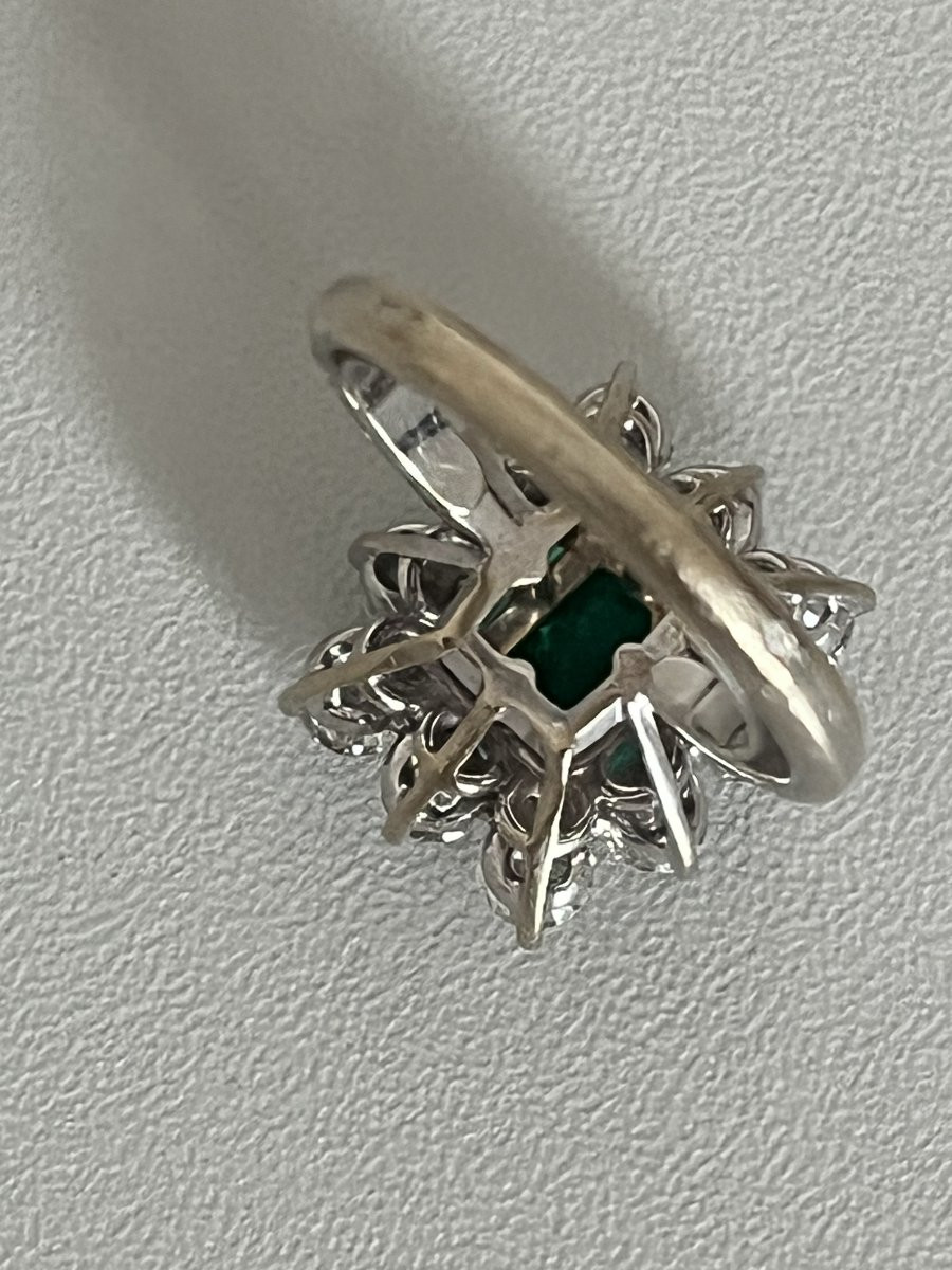 6578- White Gold Emerald Diamond Ring-photo-2