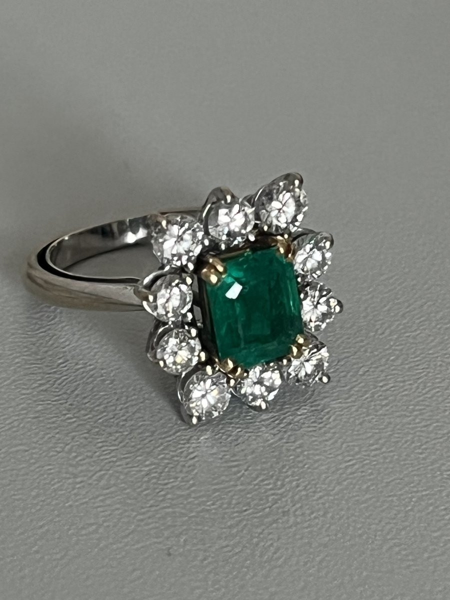6578- White Gold Emerald Diamond Ring-photo-4