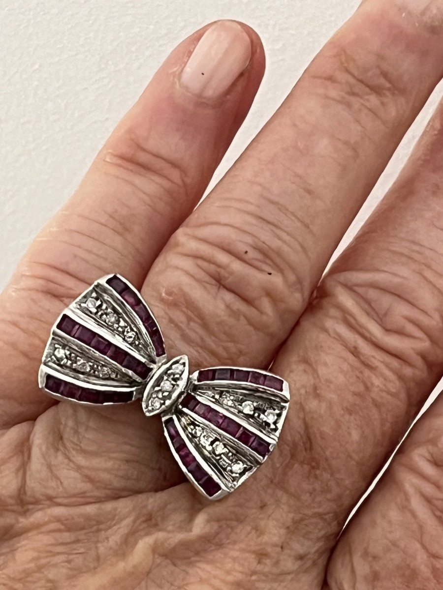 6595- Bague Papillon Vintage Or Jaune et Gris Rubis Diamants-photo-1