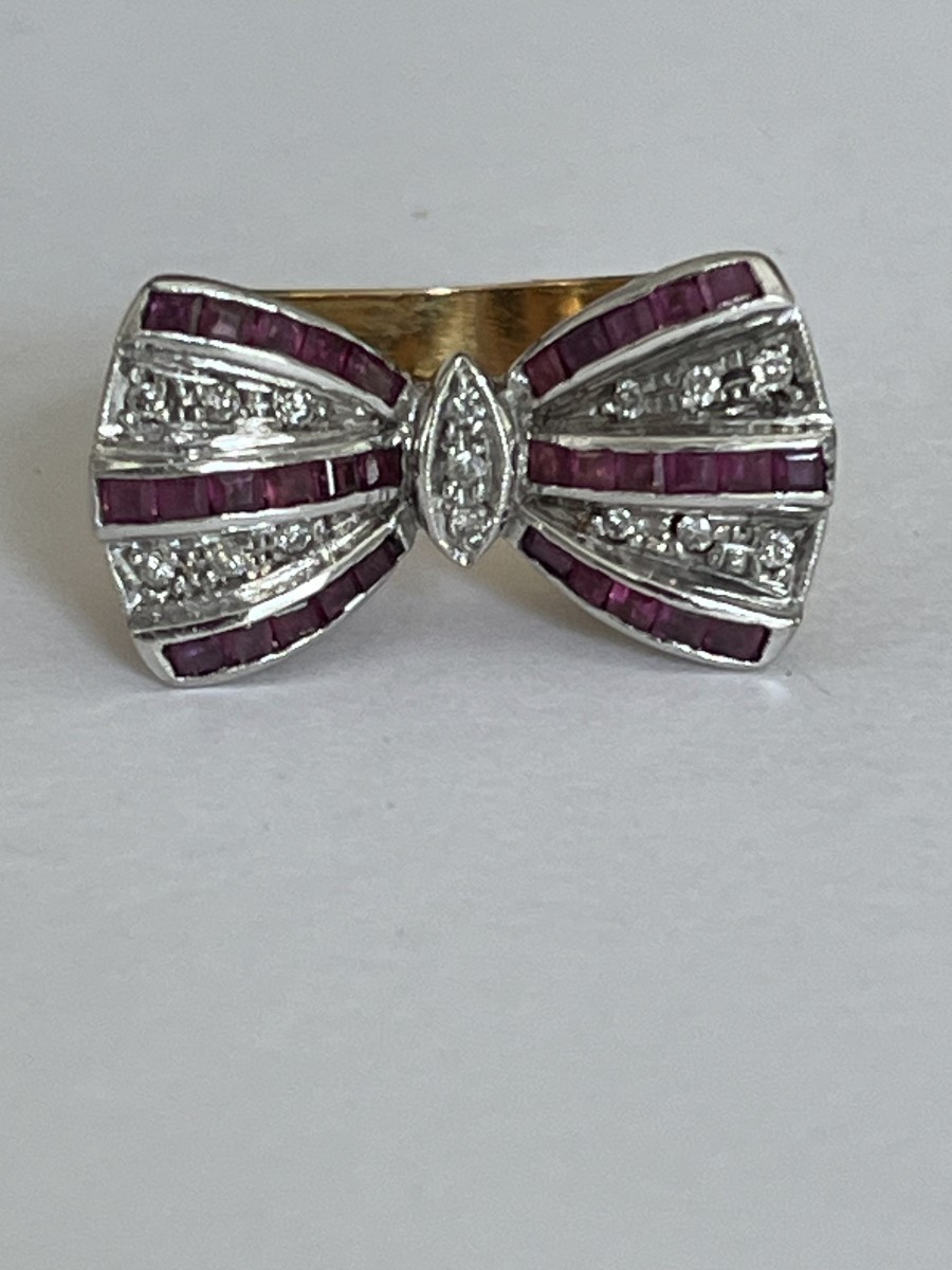 6595- Bague Papillon Vintage Or Jaune et Gris Rubis Diamants