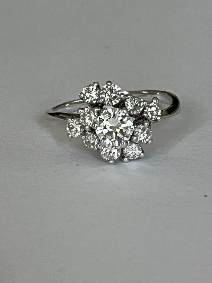 6638- Bague Or Gris Diamants de Belle Qualité