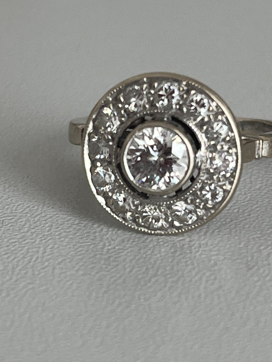 6648- Bague Cible Ancienne Or Gris Diamants (0,50 ct au centre)-photo-1