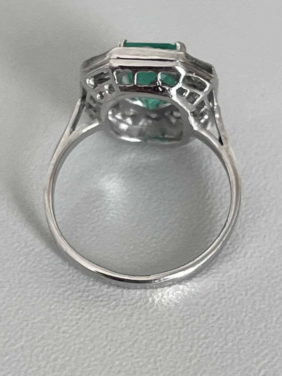 6714- White Gold Ring Emerald 2.00 Ct Diamonds -photo-4