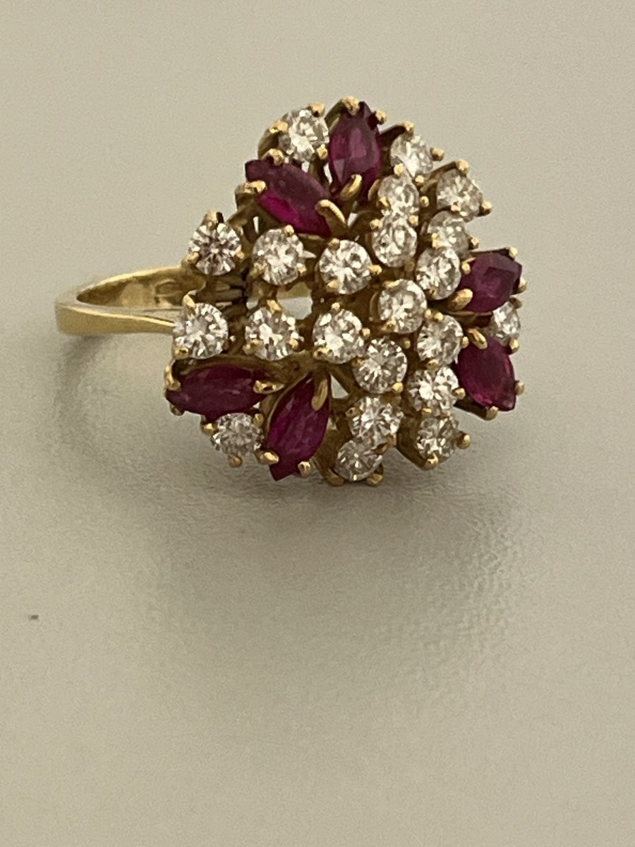 6749- Importante Bague Dôme Or Jaune Diamants Pierres Rouges-photo-1