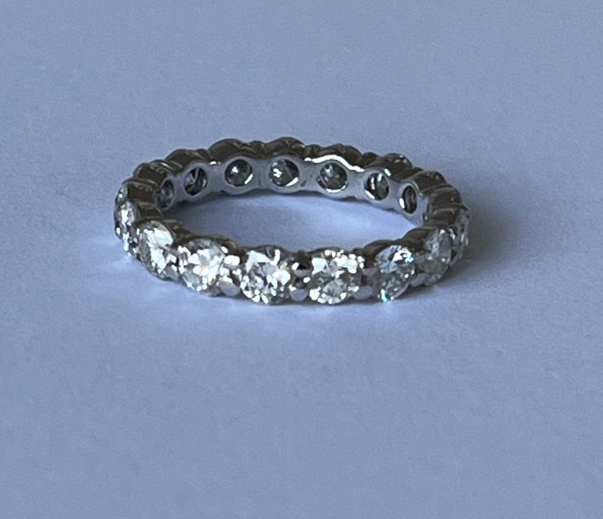 4978- American Wedding Band In White Gold With Diamonds 2.60 Ct