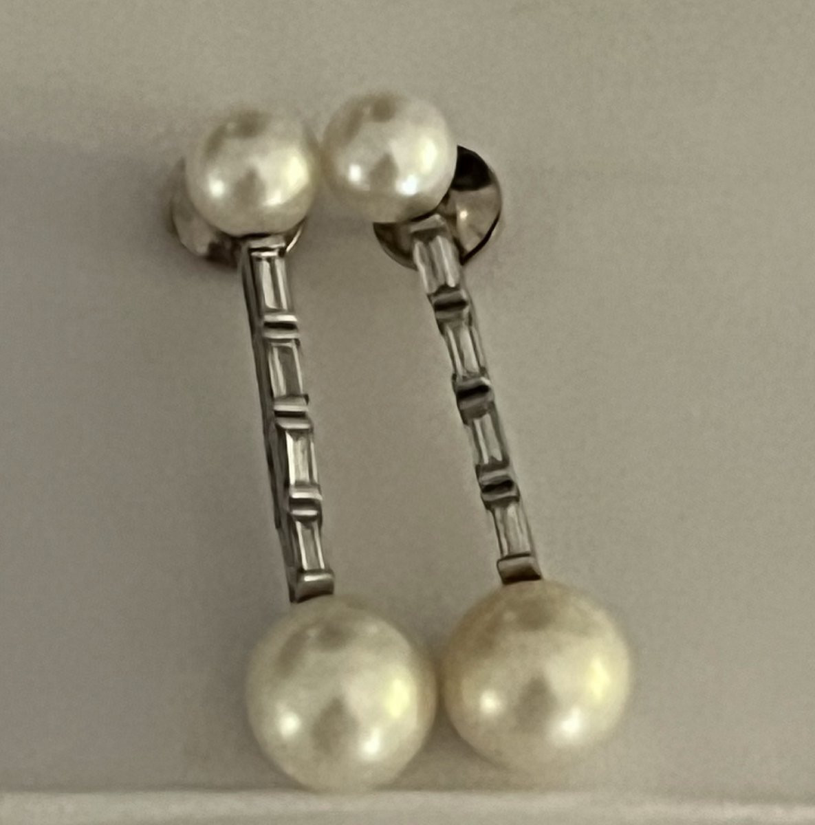 6752- White Gold Pearl And Diamond Drop Earrings-photo-4