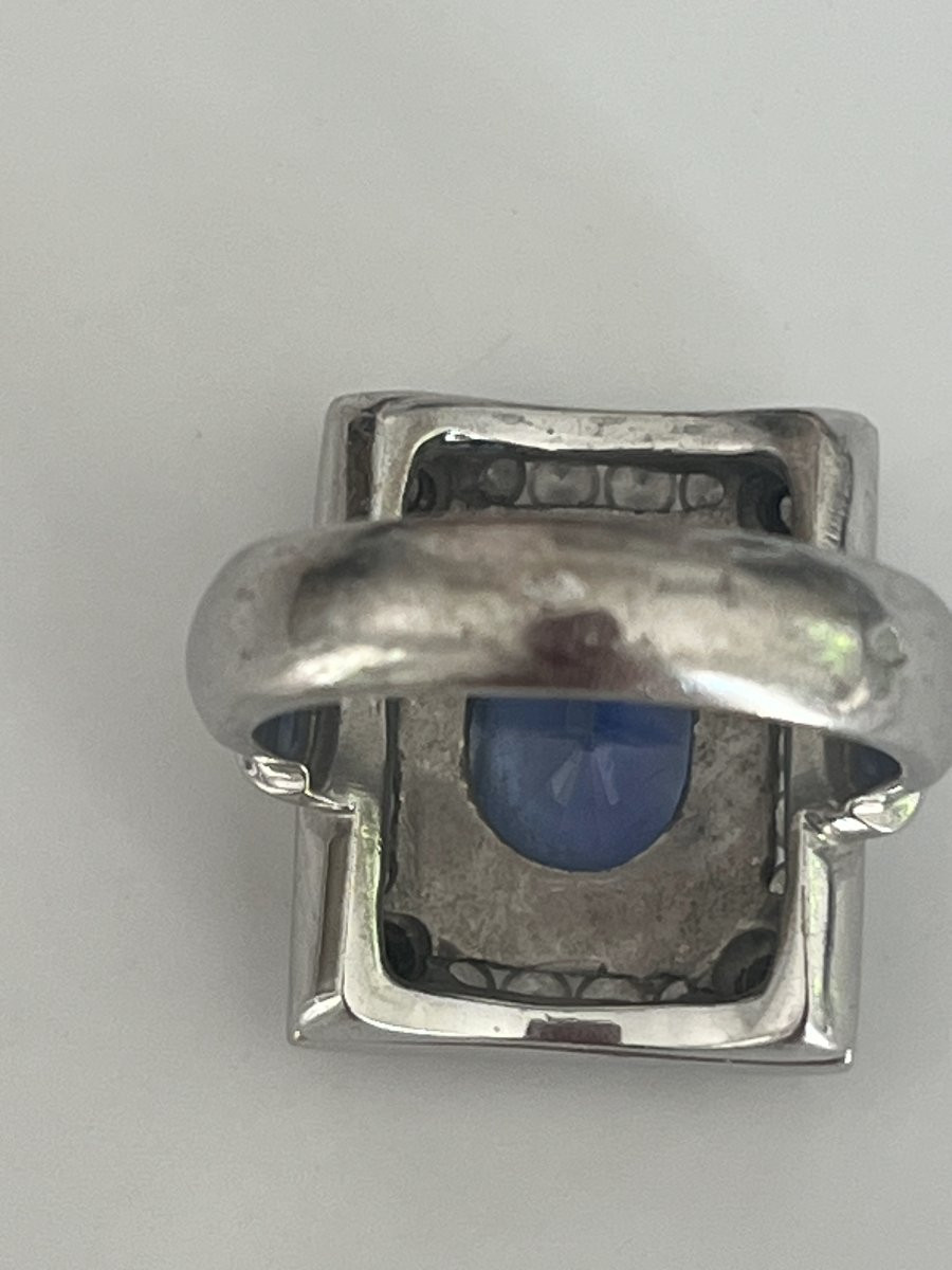 6824- Bague Moderniste Or Gris Saphir Diamants-photo-2