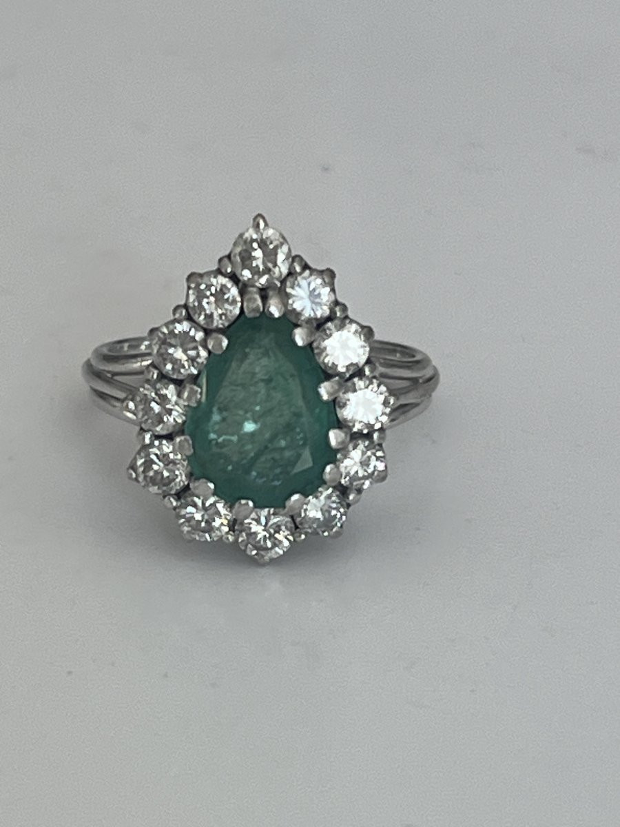 6825- Platinum Ring White Gold Emerald Pear Diamonds-photo-2