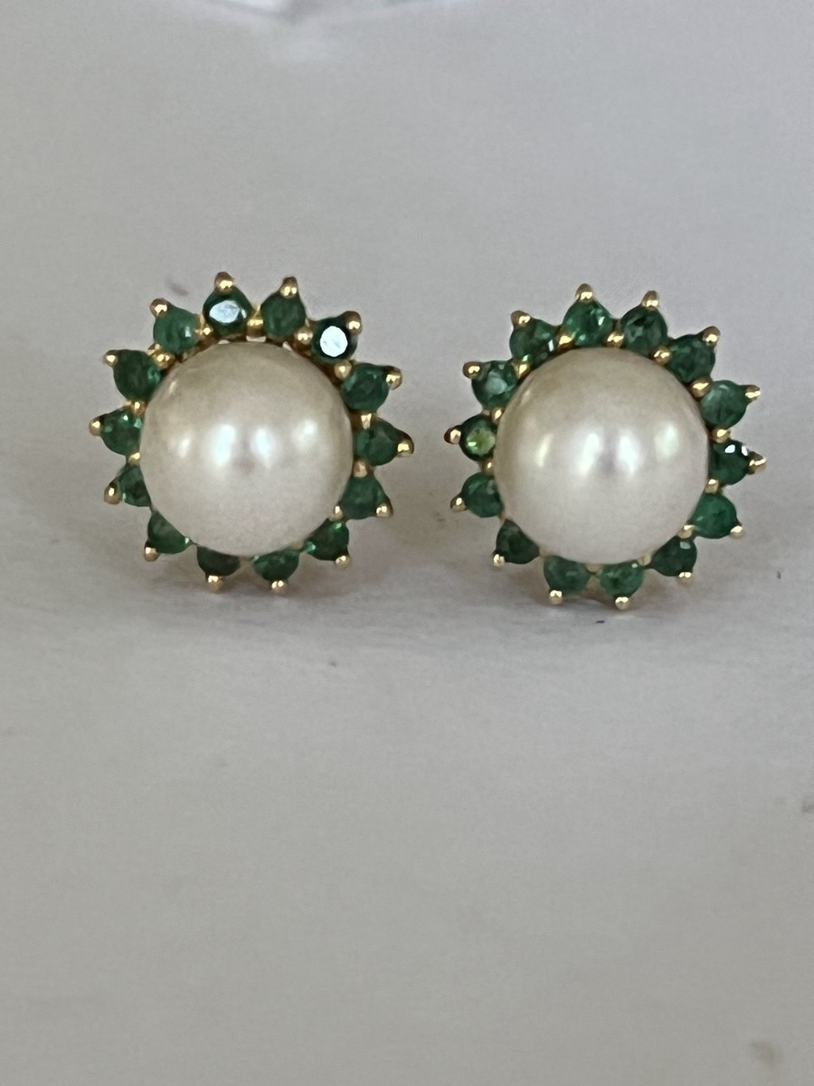 6617- Boucles d'Oreilles Or Jaune Perles Akoya Emeraudes