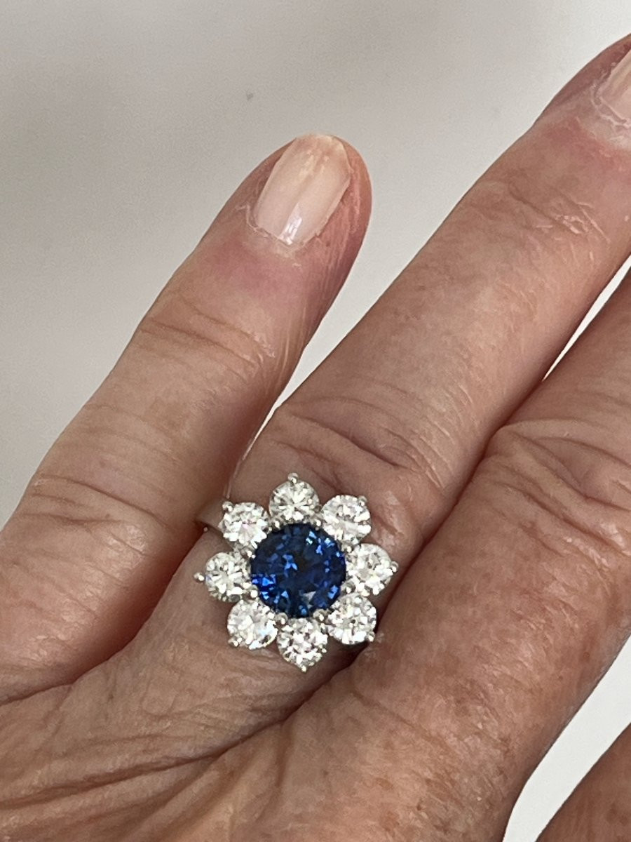 6762- Platinum Flower Ring Ceylon Sapphire Royal Blue Diamonds-photo-2