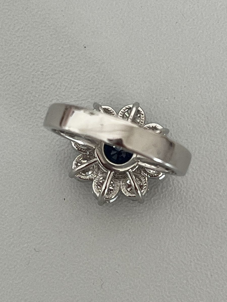 6762- Platinum Flower Ring Ceylon Sapphire Royal Blue Diamonds-photo-3