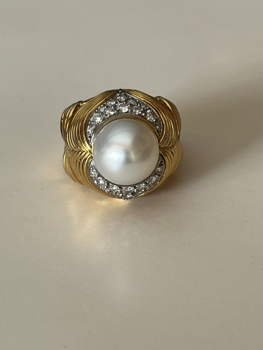 5379- Yellow Gold Dome Earrings With Godronné
