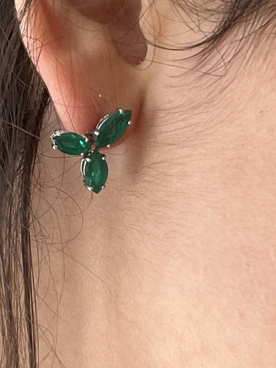 6798- White Gold Emerald Earrings-photo-3