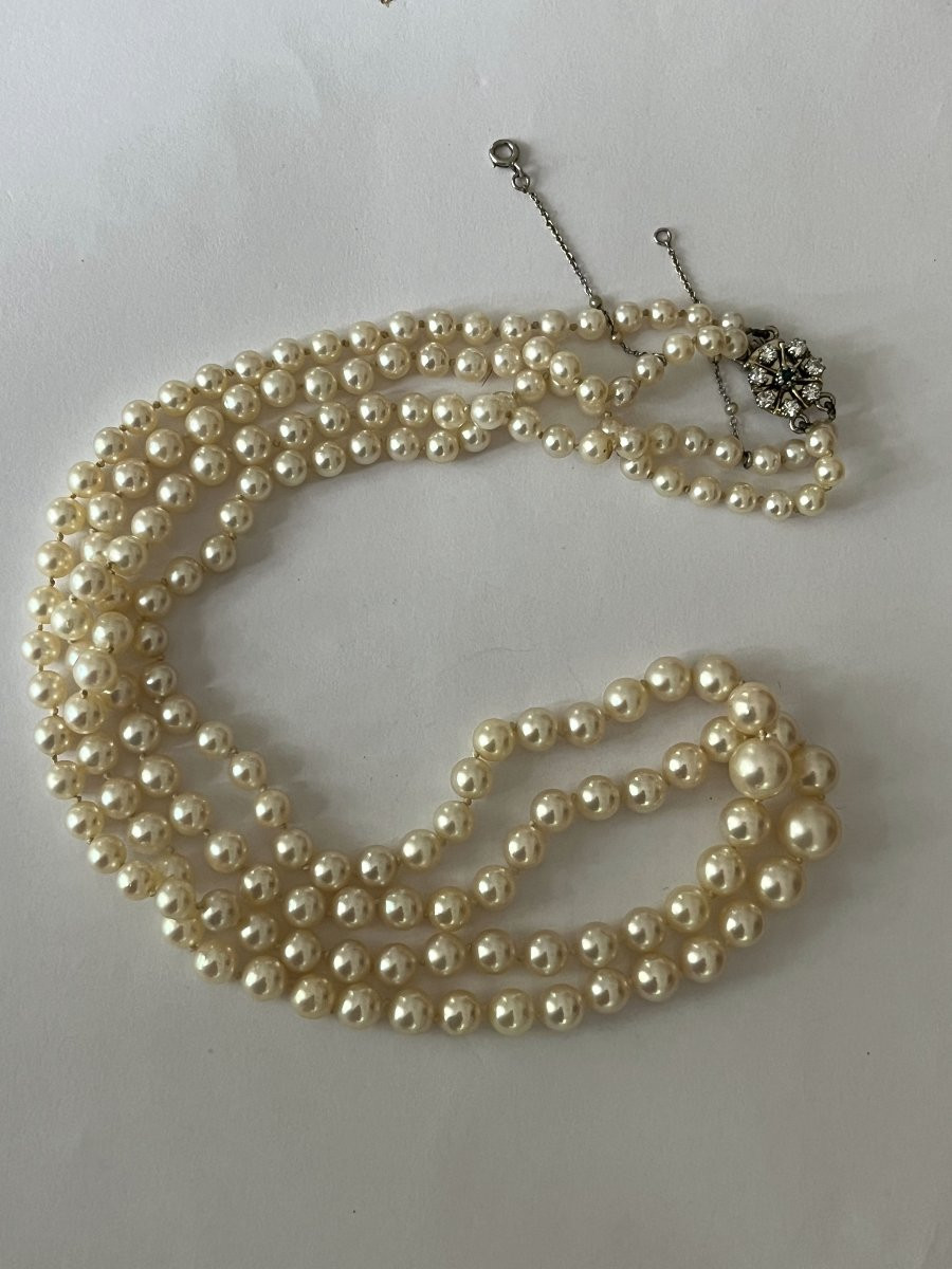 2384- 2 Row Akoya Pearl Necklace White Gold Clasp Emerald Diamonds-photo-3