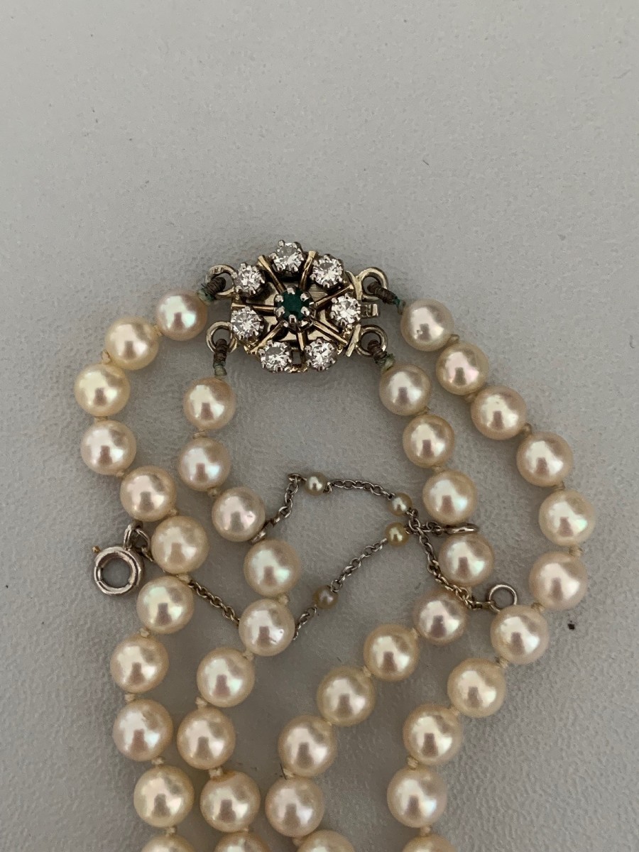 2384- 2 Row Akoya Pearl Necklace White Gold Clasp Emerald Diamonds