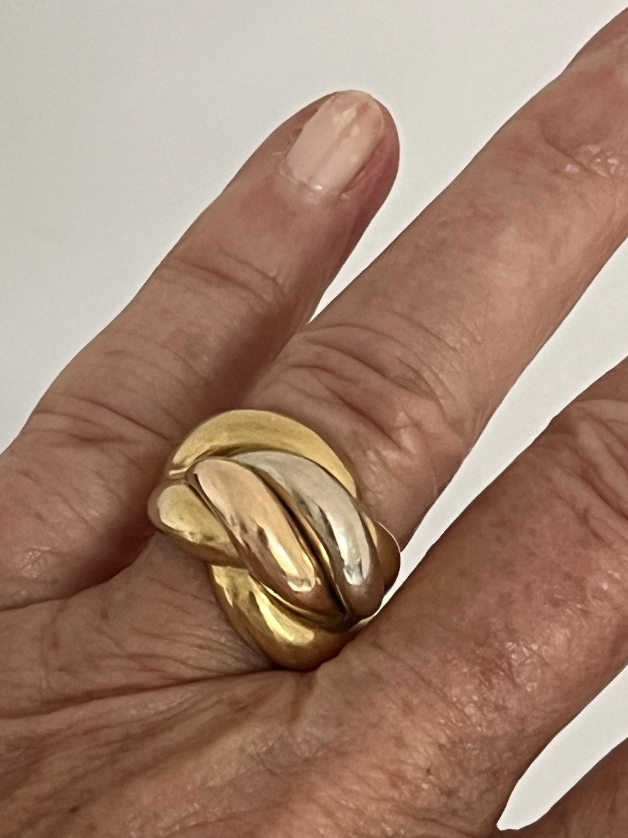 6946- Interlaced Ring 3 Golds-photo-1