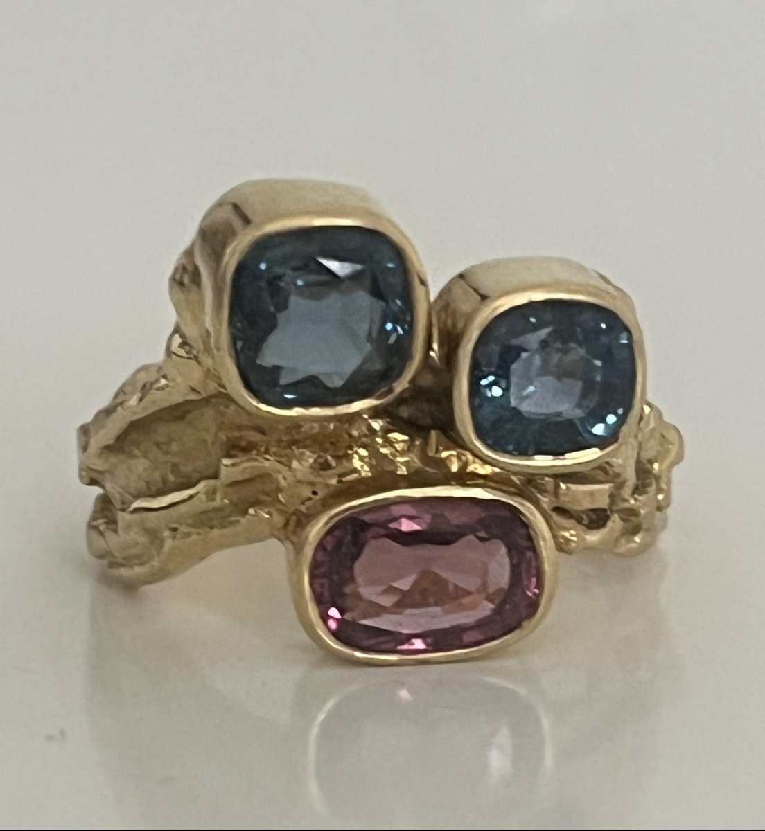 6972- Bague de Créateur Or Jaune Topazes Années 1970-photo-4