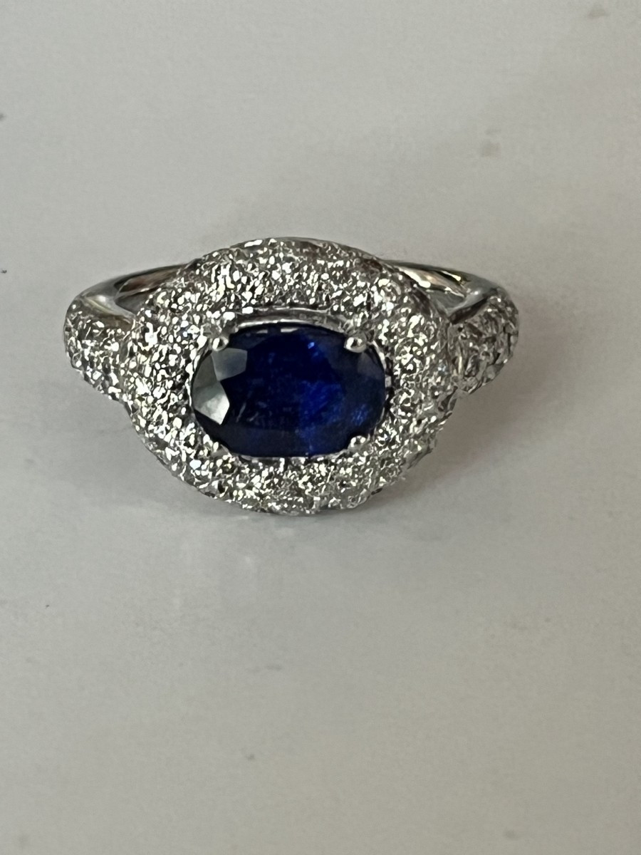 70EON- Bague Or Gris Saphir Royal Blue 2,00 ct Non Chauffé Diamants