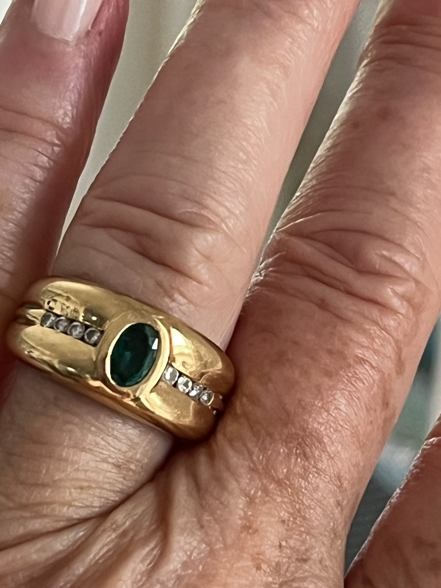 6674- Yellow Gold Emerald Diamond Band Ring-photo-2