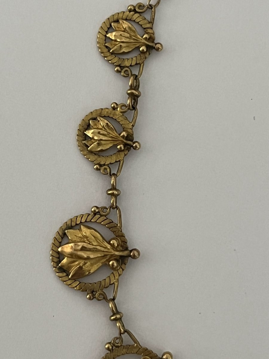 6805- Antique Yellow Gold Drapery Necklace-photo-1