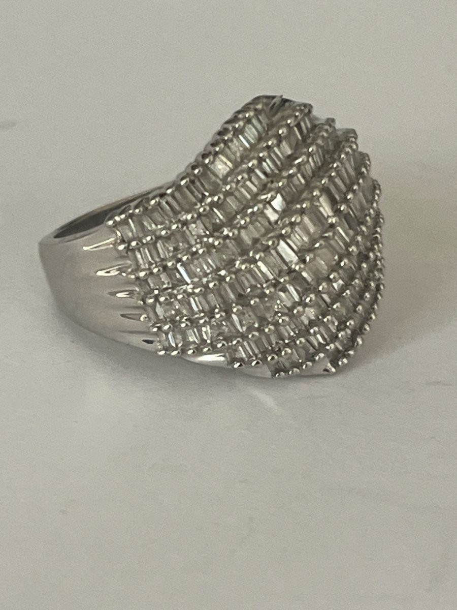 6928- White Gold And Diamond Domed Ring -photo-1