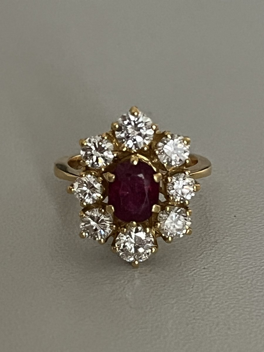 1006- Bague Fleur Or Jaune Rubis Diamants (1,50 ct)