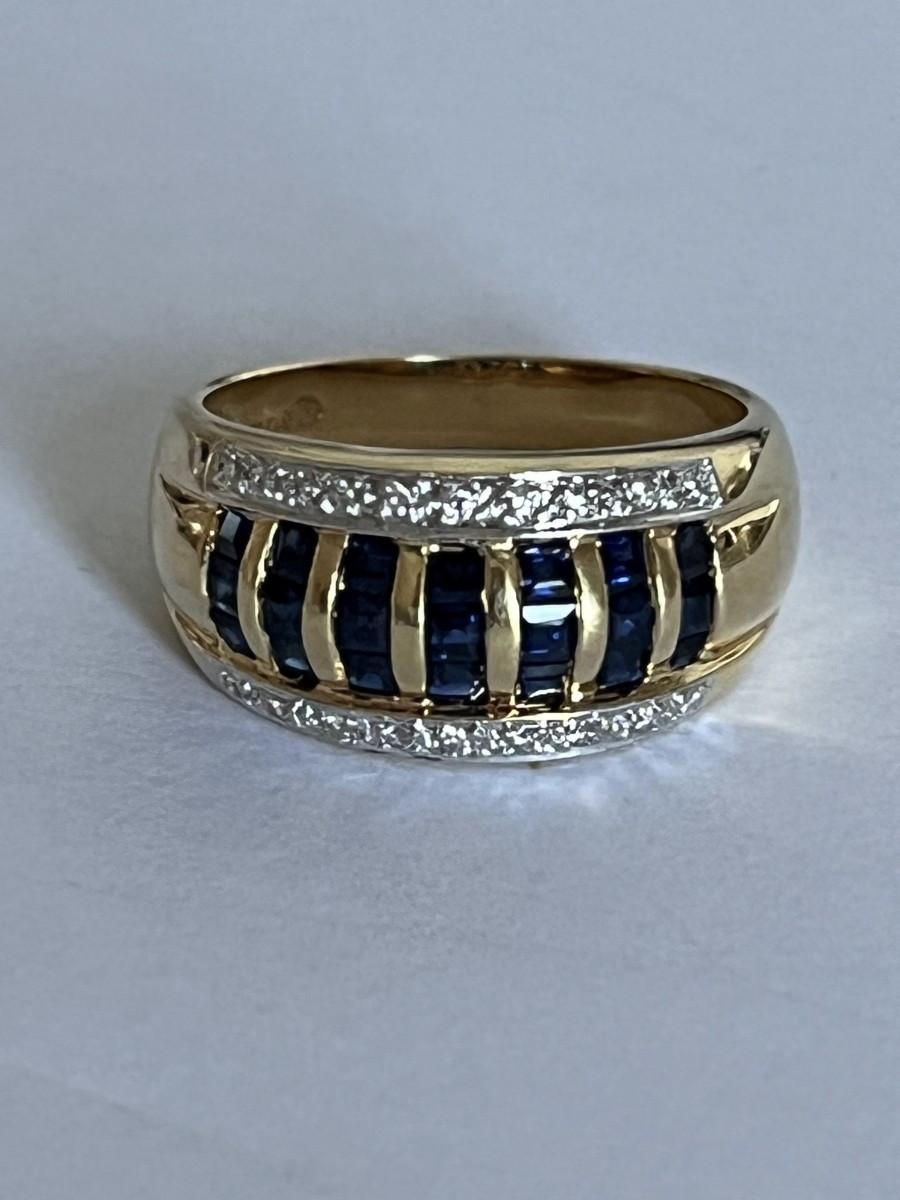 7277 - Gold Band Ring With Sapphires And Diamonds