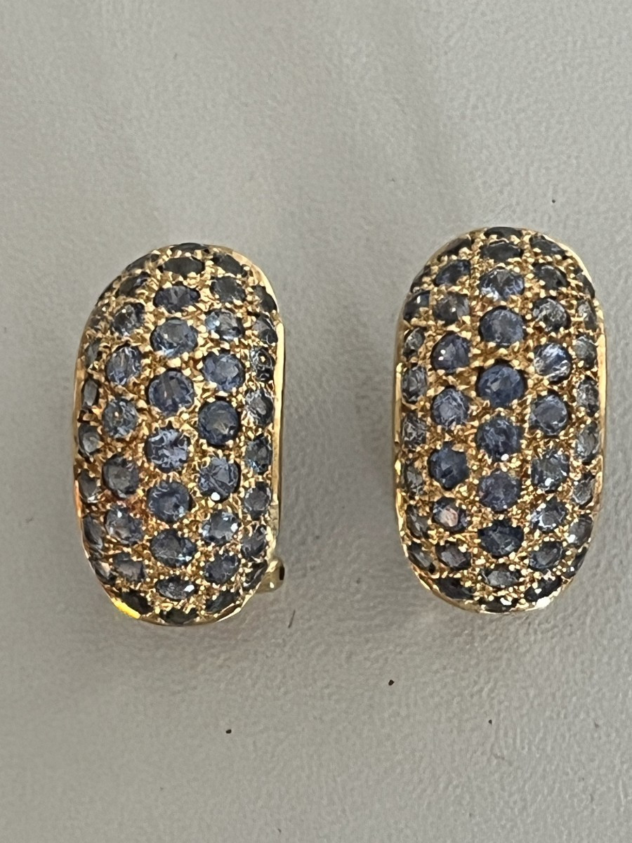 7282b - Yellow Gold Sapphire Domed Earrings