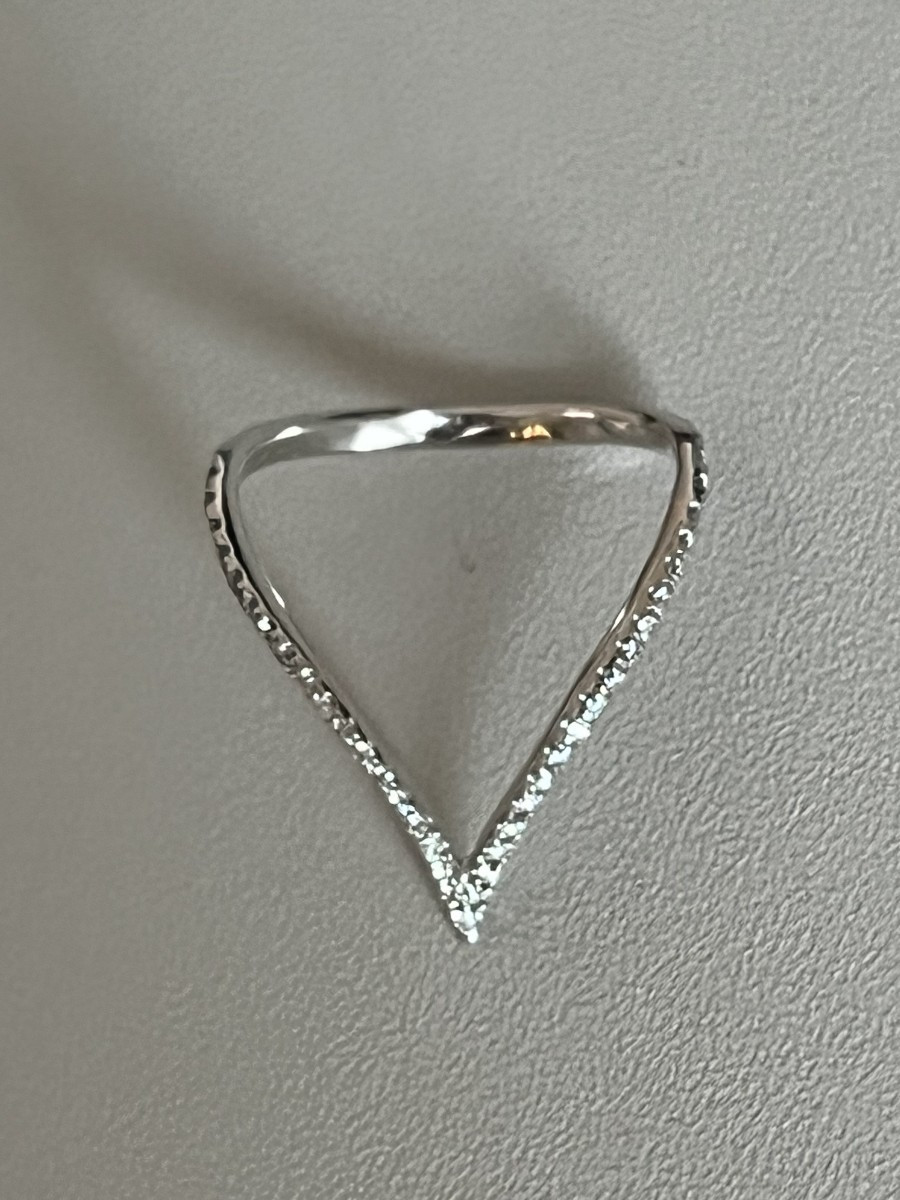 7288- Djula Ring, White Gold With Diamonds