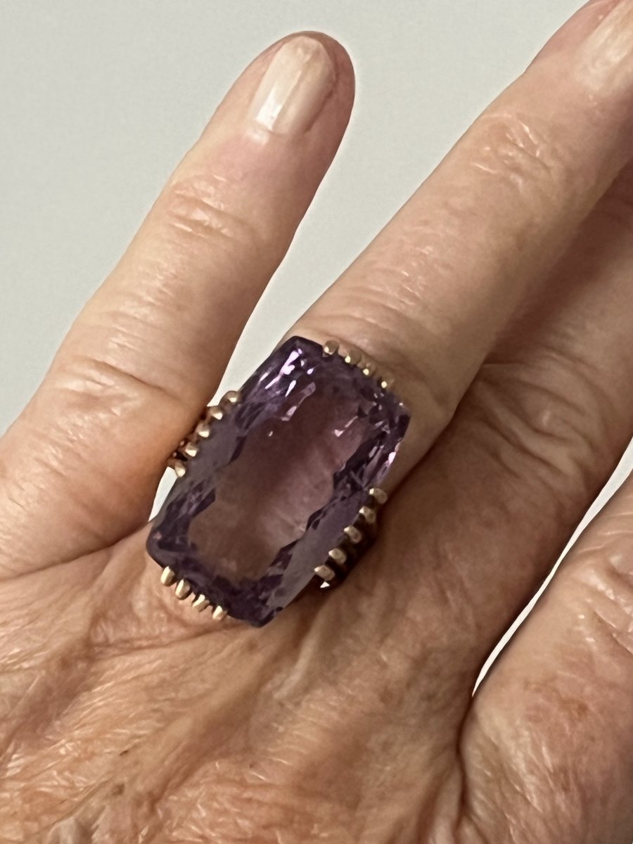 867 - Important Vintage Yellow Gold Amethyst Ring-photo-2