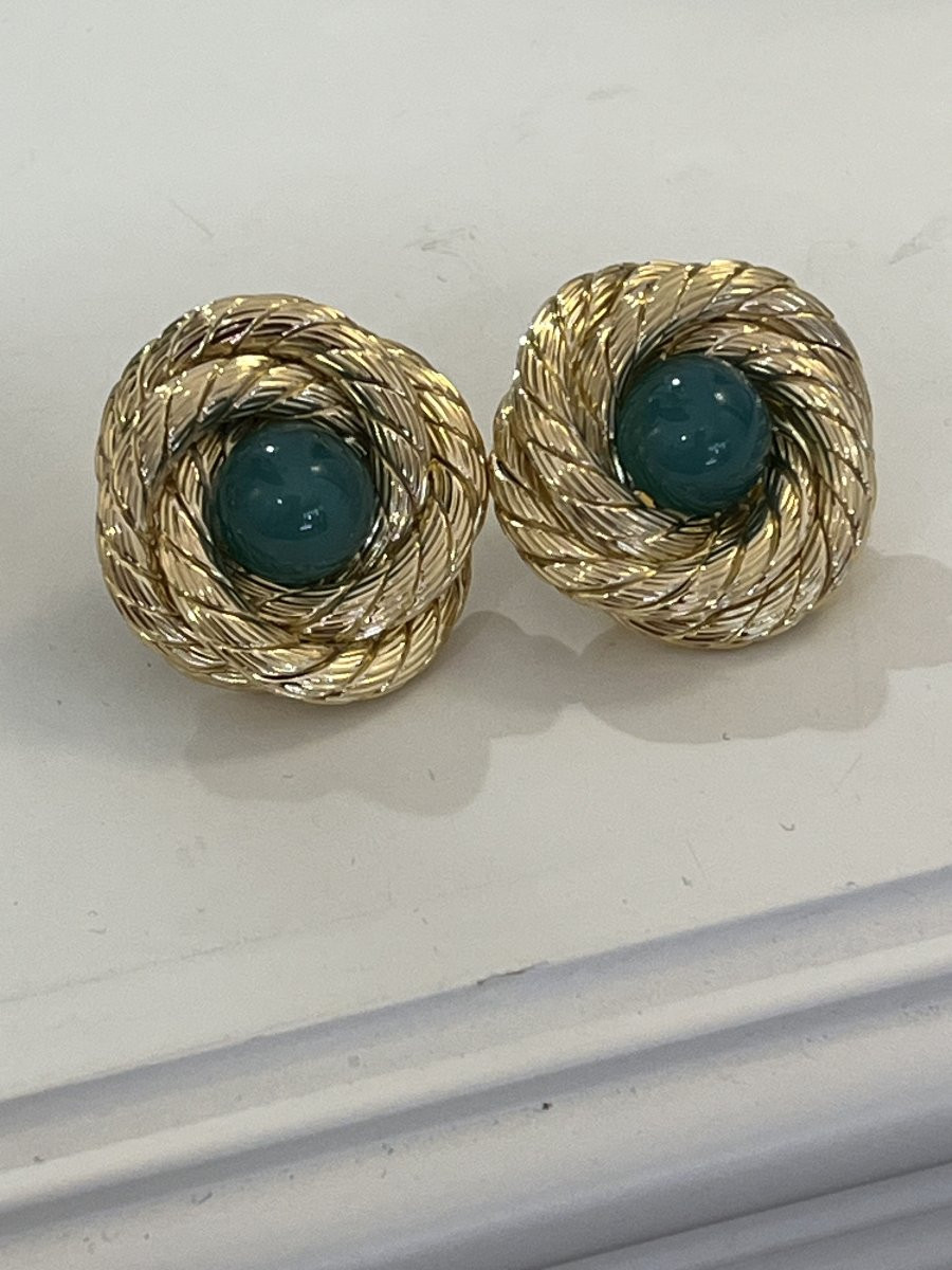 3658 - Vintage Yellow Gold Chalcedony Earrings-photo-4