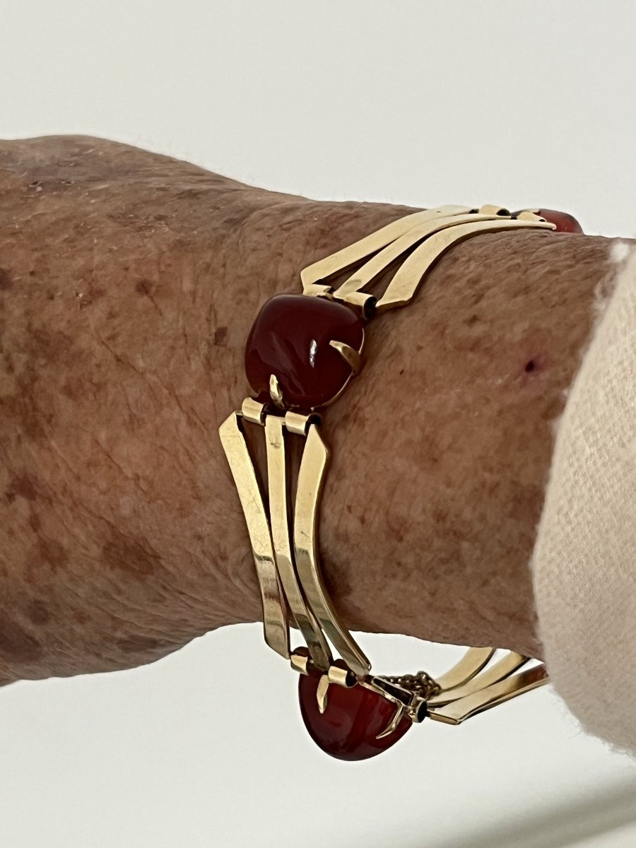7033- Art Deco Yellow Gold Carnelian Bracelet-photo-2