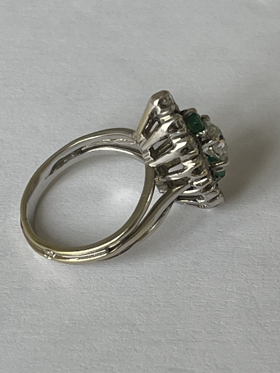 7083- Bague Marquise Or Gris Diamants Emeraudes-photo-4