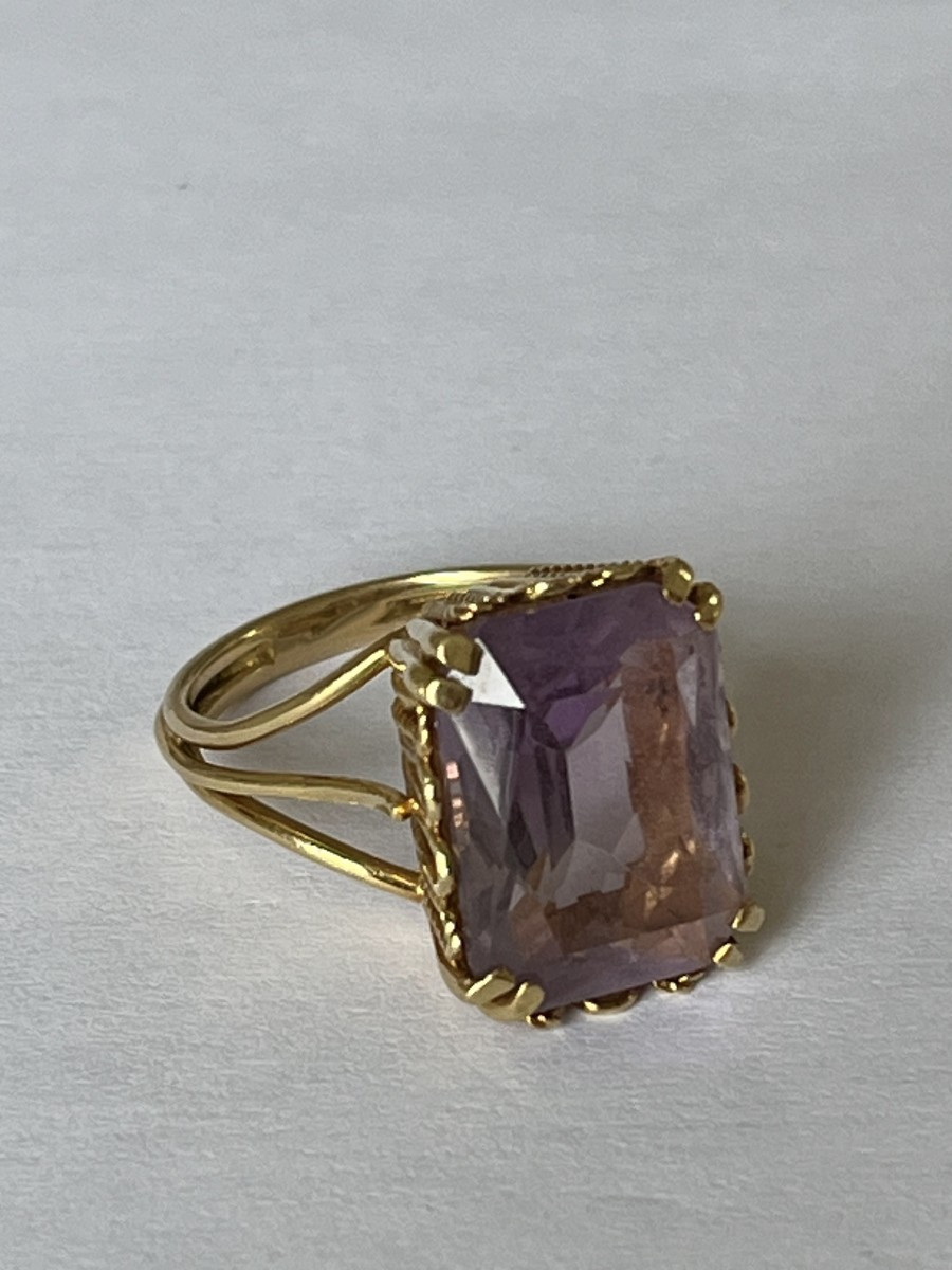 7092 - Vintage Yellow Gold Amethyst Ring-photo-1