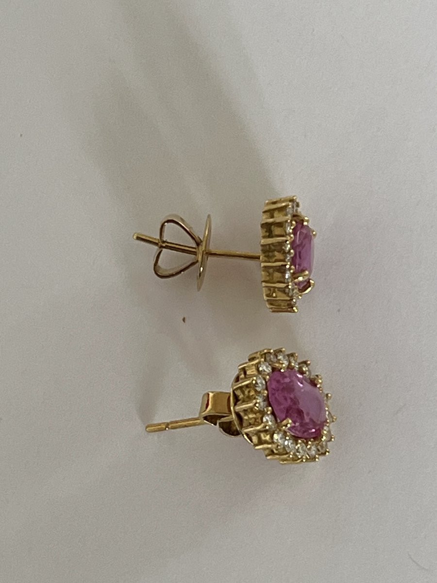 7121- Boucles d'Oreilles Or Jaune Saphirs Roses (2,40 ct) Diamants-photo-3