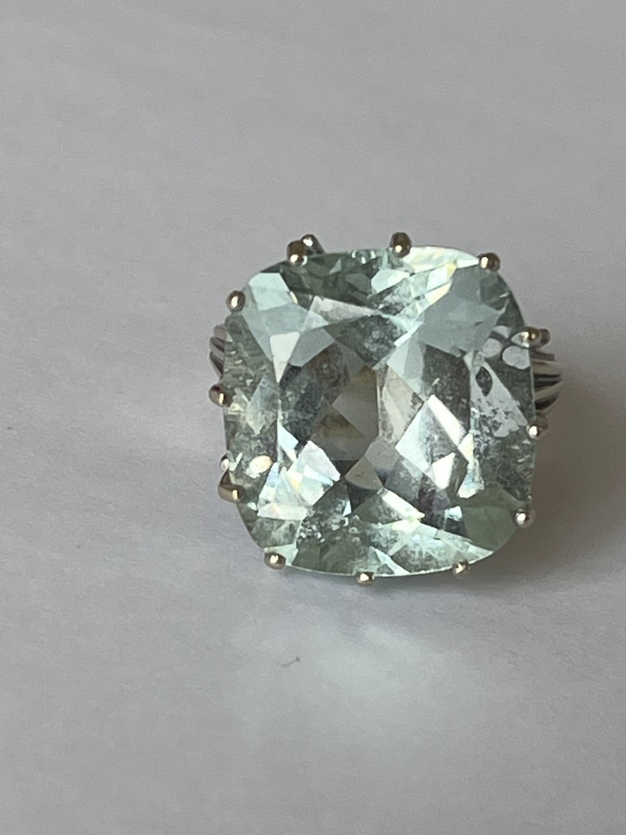 7123- Bague Cocktail Vintage Or Gris Aigue-Marine 20,00 ct