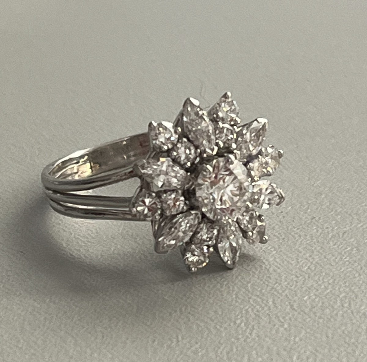7155 - Platinum Flower Ring With Diamonds (3.00 Ct Total)-photo-1