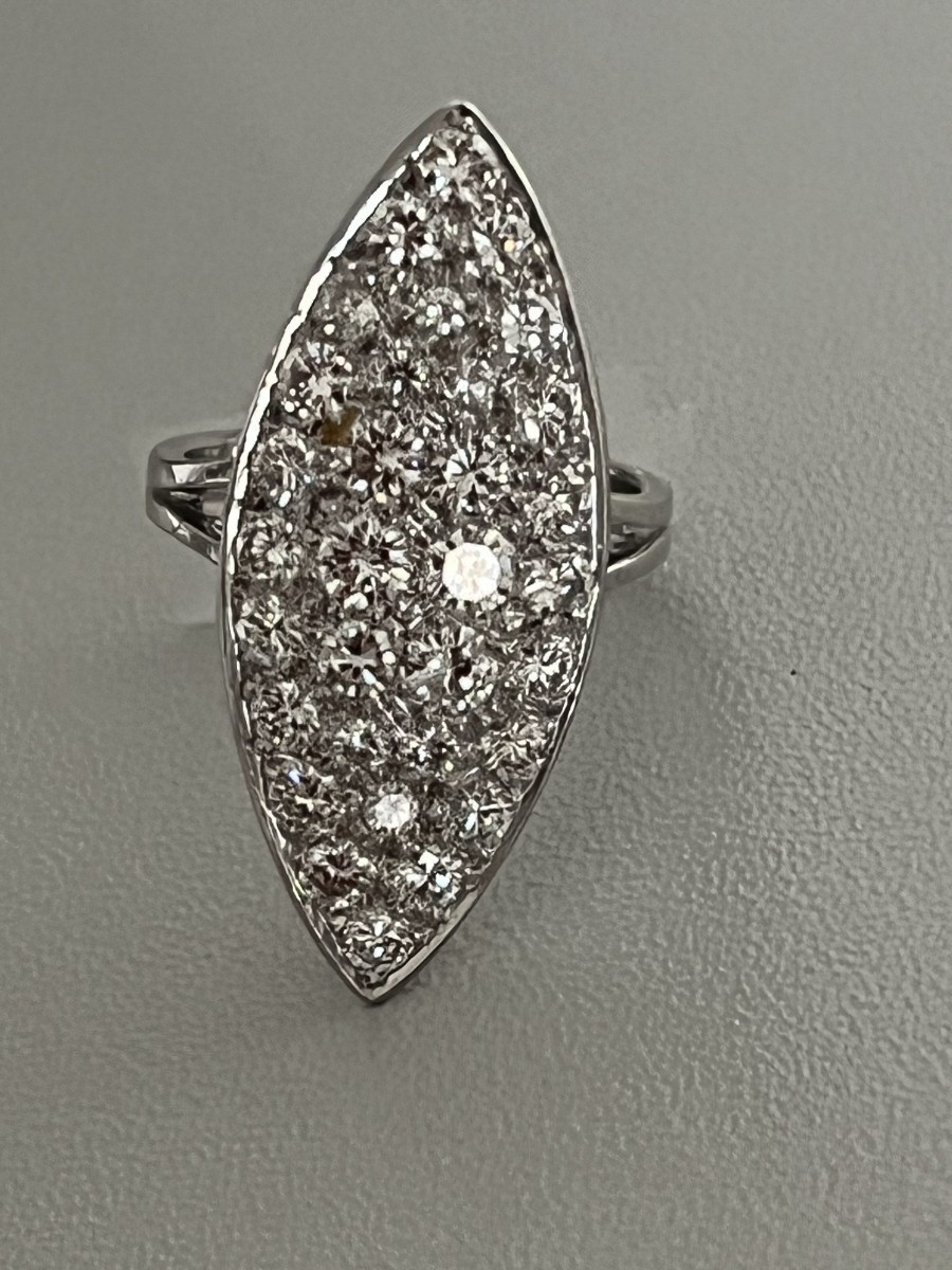 7322- Bague Marquise Or Gris Diamants 2,00 ct